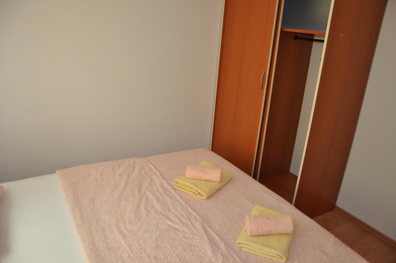 Apartments Mirakul Lopar Extérieur photo